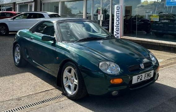 Compare MG MGF 1.8I Vvc P2FMG Green