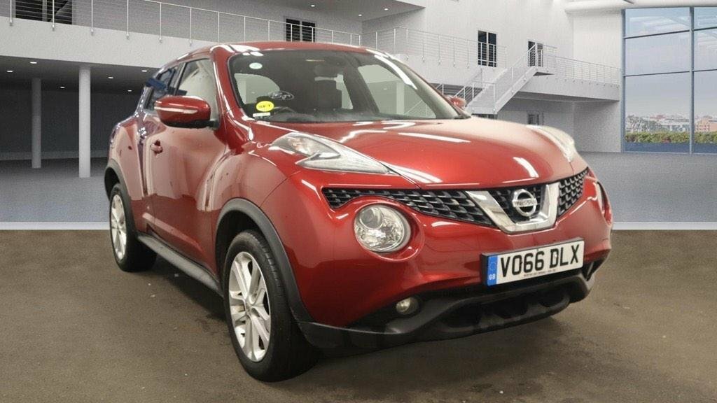 Nissan Juke 1.2 Dig-t N-connecta Euro 6 Ss Red #1