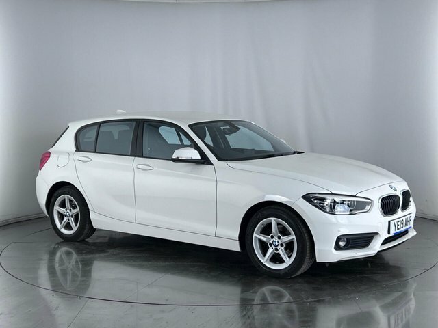 Compare BMW 1 Series 1.5L 116D Se Business 114 Bhp YE19AHF White