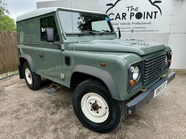 Compare Land Rover Defender 90 2.4 90 Td Hard Top 121 Bhp SM10COT Green