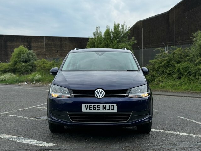 Compare Volkswagen Sharan 2.0 Se Navigation Tdi VE69NJO Blue
