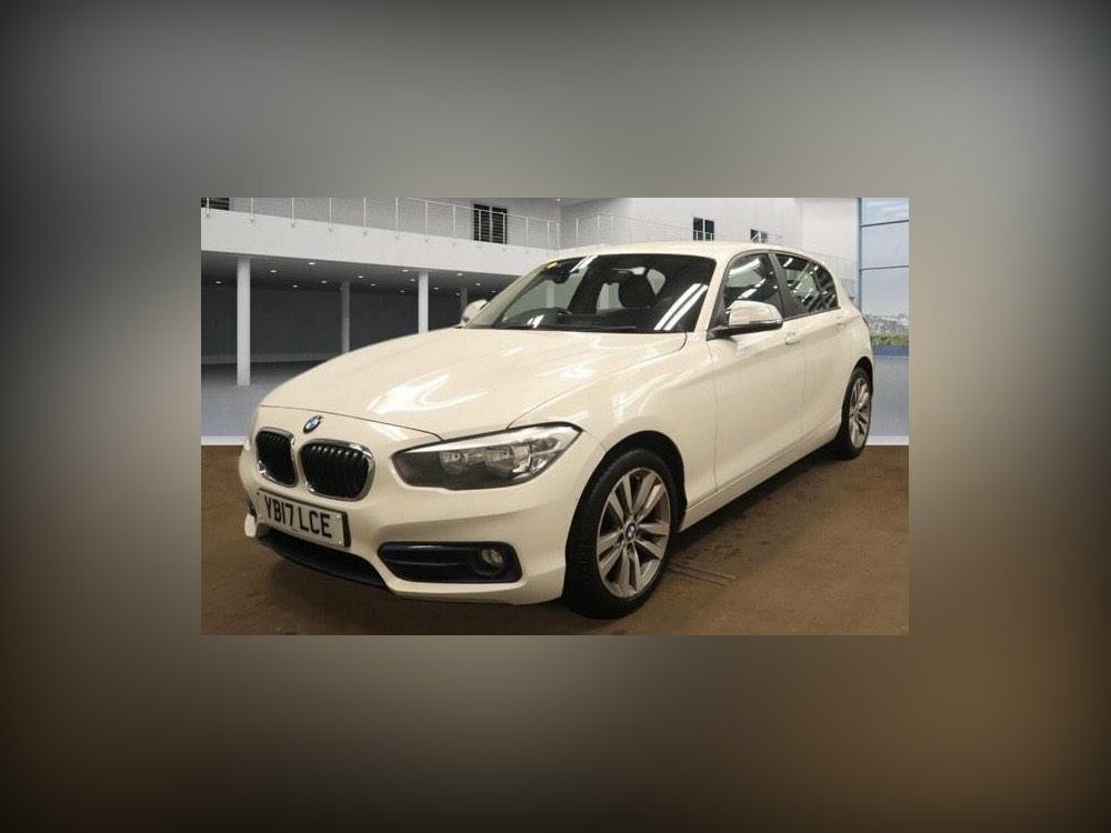 Compare BMW 1 Series 1.5 116D Sport Euro 6 Ss YB17LCE White