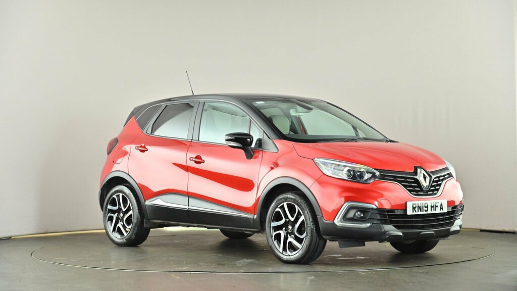 Compare Renault Captur 0.9 Tce 90 Iconic RN19HFA Red