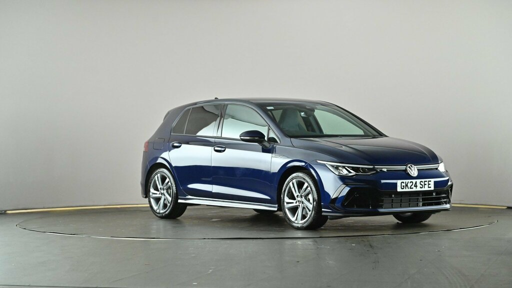 Compare Volkswagen Golf 1.5 Etsi 150 R-line Dsg GK24SFE Blue