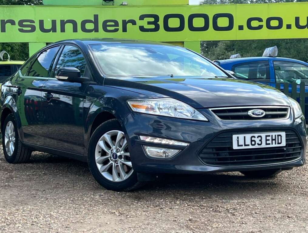 Compare Ford Mondeo 1.6 Mondeo Zetec Business Edition T LL63EHD Grey