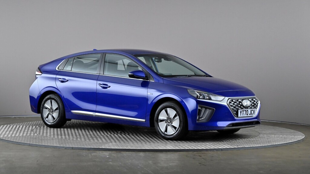 Compare Hyundai Ioniq 1.6 Gdi Hybrid Premium Dct YT70JCV Blue