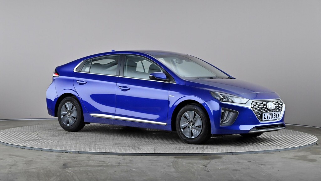 Compare Hyundai Ioniq 1.6 Gdi Hybrid Premium Dct LV70BYX Blue