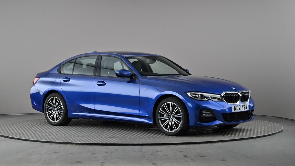 Compare BMW 3 Series 330E M Sport ND21YBV Blue