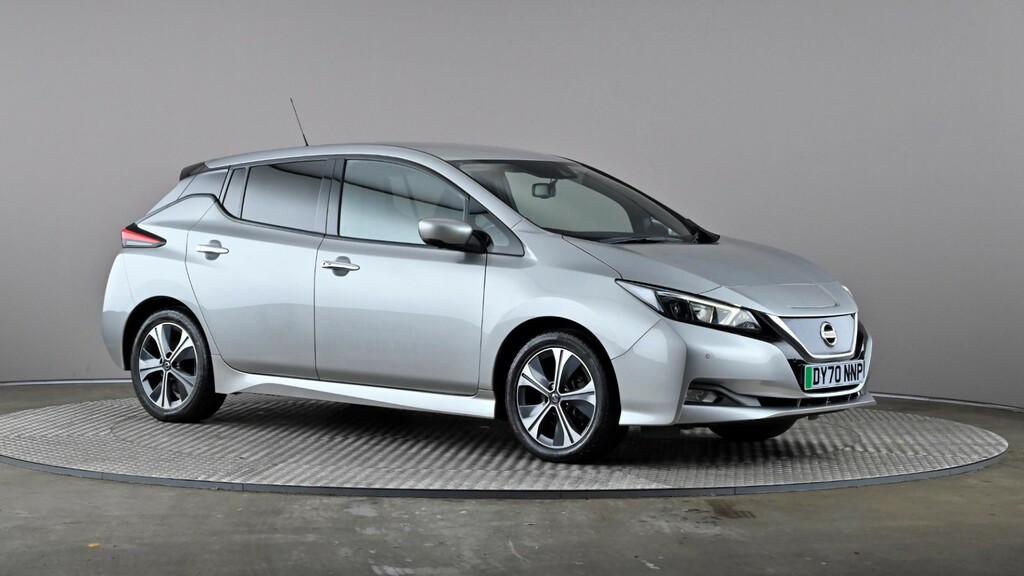 Compare Nissan Leaf 110Kw N-connecta 40Kwh DY70NNP Silver