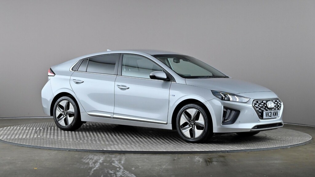 Compare Hyundai Ioniq 1.6 Gdi Hybrid Premium Se Dct VK21KMV Silver
