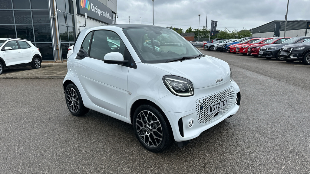 Compare Smart Fortwo Coupe 60Kw Eq Prime Exclusive 17Kwh 22Kwch WG72TCY White