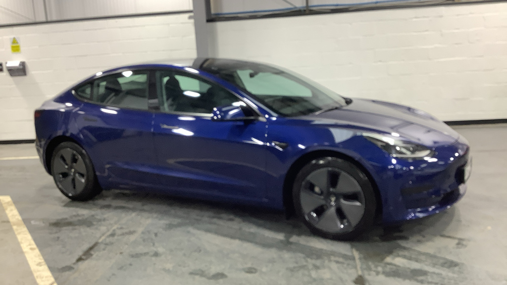 Compare Tesla Model 3 Standard Plus AF22WOJ Blue
