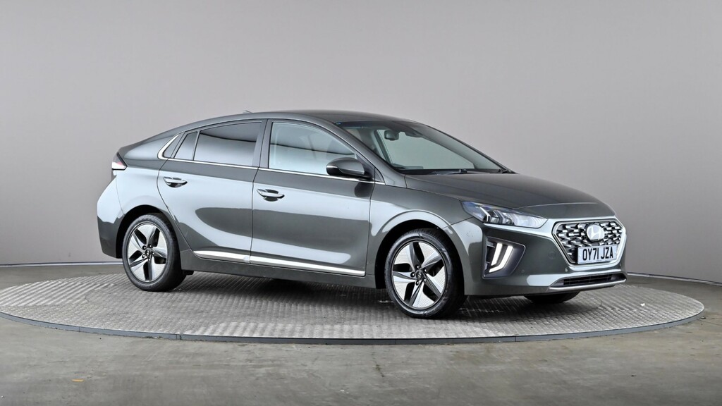 Compare Hyundai Ioniq 1.6 Gdi Hybrid Premium Se Dct OY71JZA Grey