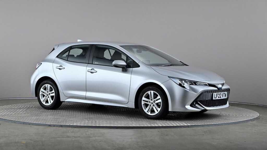 Compare Toyota Corolla 1.8 Vvt-i Hybrid Icon Cvt LF22VTW Silver
