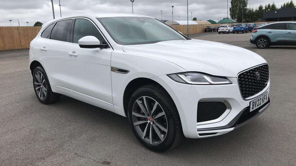 Compare Jaguar F-Pace F-pace R-dynamic S D Mhev Awd BV22KFA White