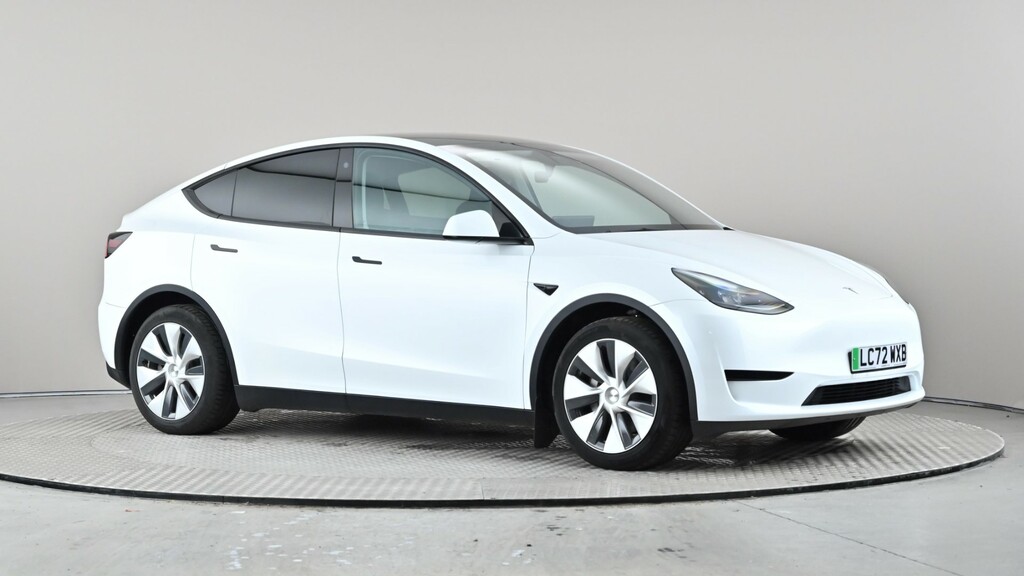 Compare Tesla Model Y Rwd Auto LC72WXB White