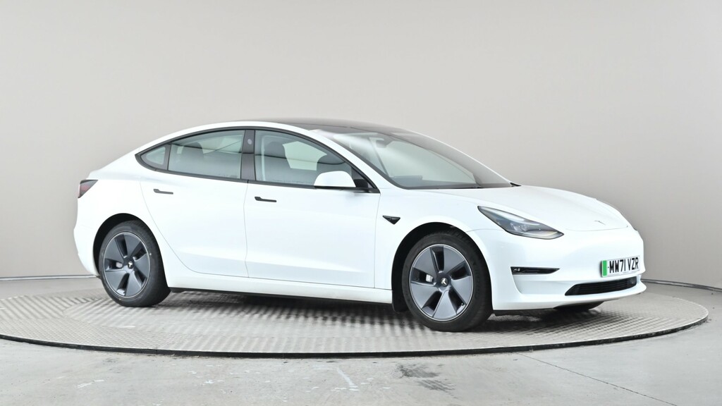 Compare Tesla Model 3 Long Range Awd MW71VZR White