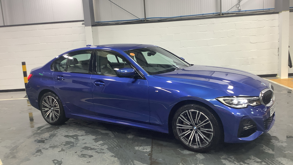 Compare BMW 3 Series 330E M Sport EN69MXX Blue