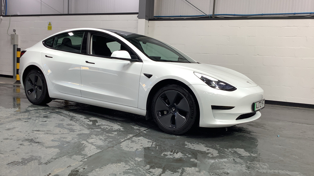 Compare Tesla Model 3 Rwd Auto AJ72YFT White