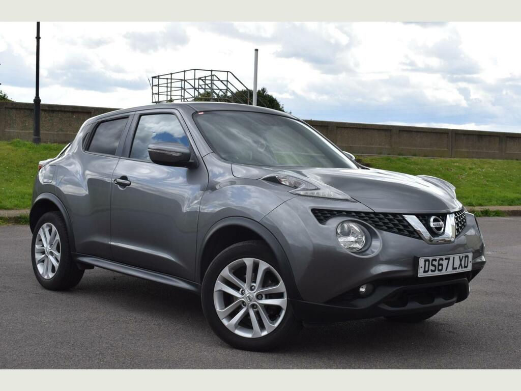 Compare Nissan Juke N-connecta Xtronic DS67LXD Grey