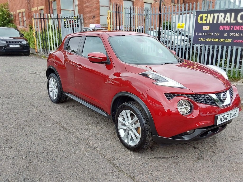 Compare Nissan Juke 1.6 N-connecta Xtron Euro 6 KD16YJH Red