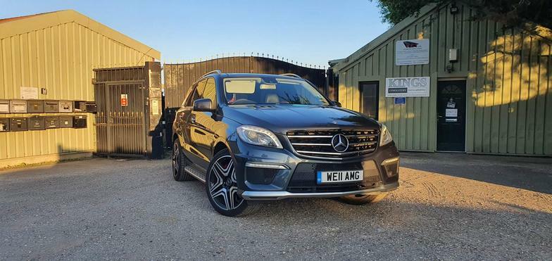 Compare Mercedes-Benz M Class Ml63 Amg WE11AMG Grey