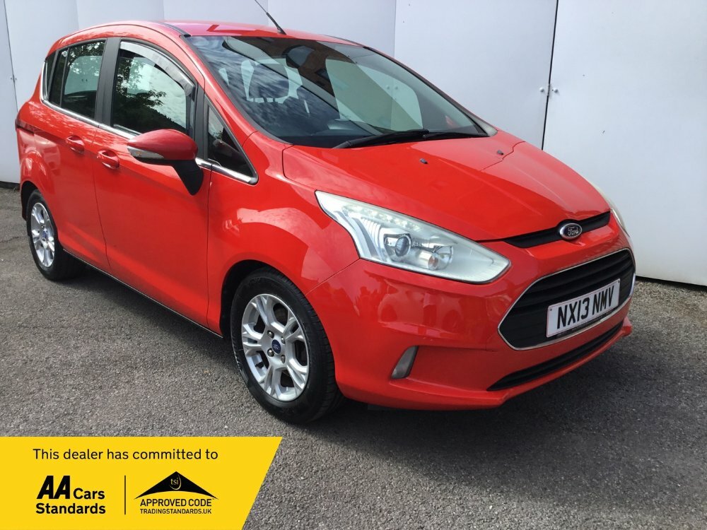 Compare Ford B-Max Zetec 5-Door NX13NMV Red