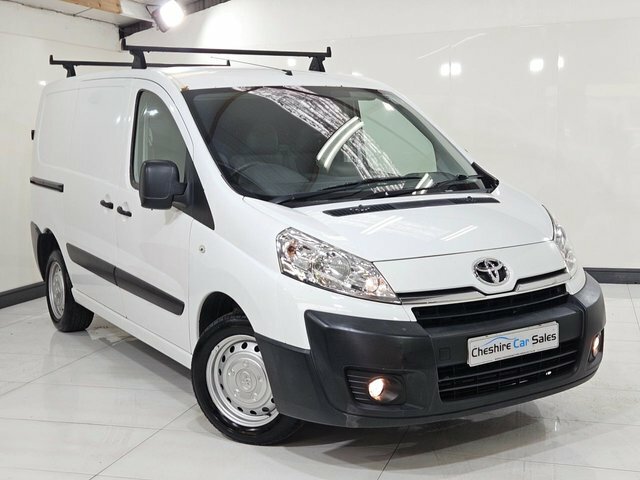 Compare Toyota PROACE 1.6 L1h1 Hdi 1200 Pv 89 Bhp SJ64XCW White
