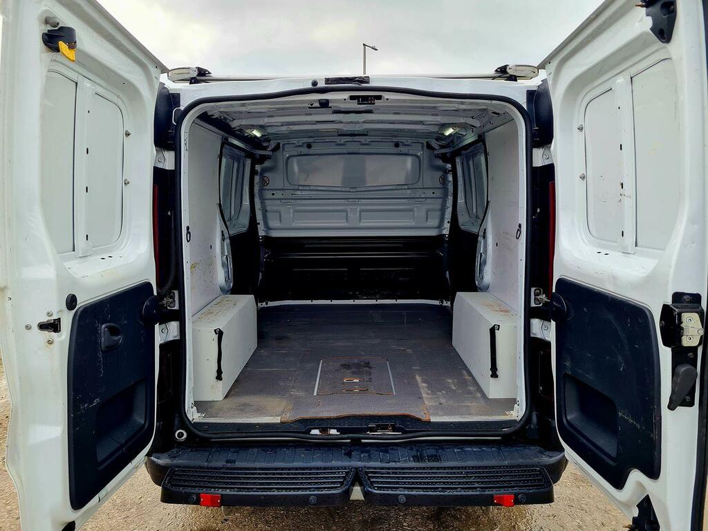 Compare Vauxhall Vivaro Panel Van FP16FDY White