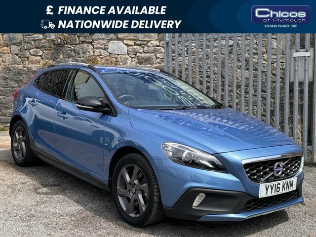 Compare Volvo V40 Cross Country 2.0 D3 Cross Country Lux Nav 148 Bhp YY16KNM Blue