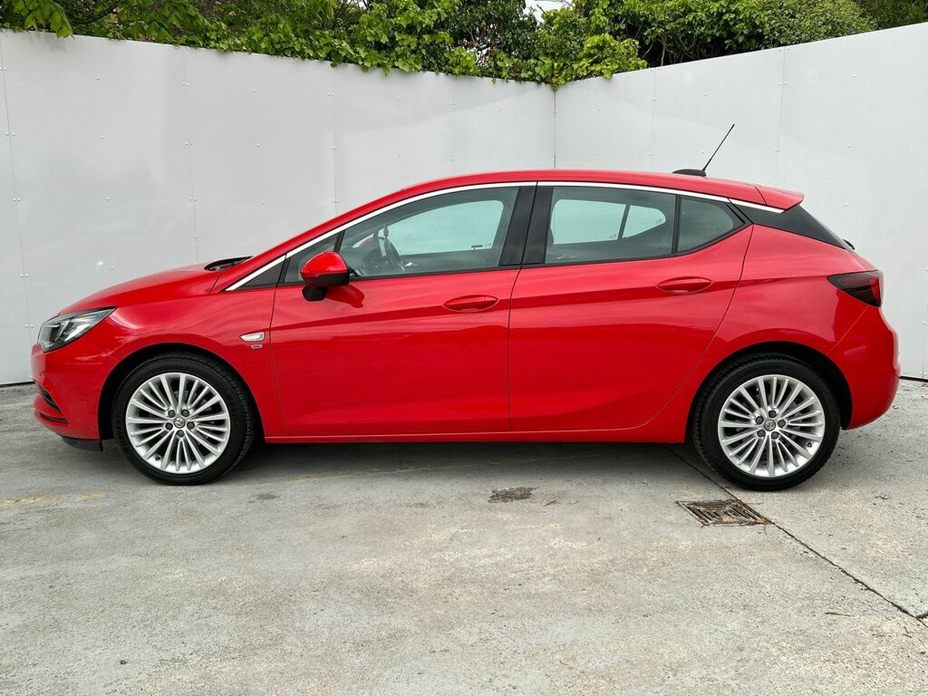 Used 2018 Vauxhall Astra PX68ETR SRi Nav on Finance in Macclesfield £ ...