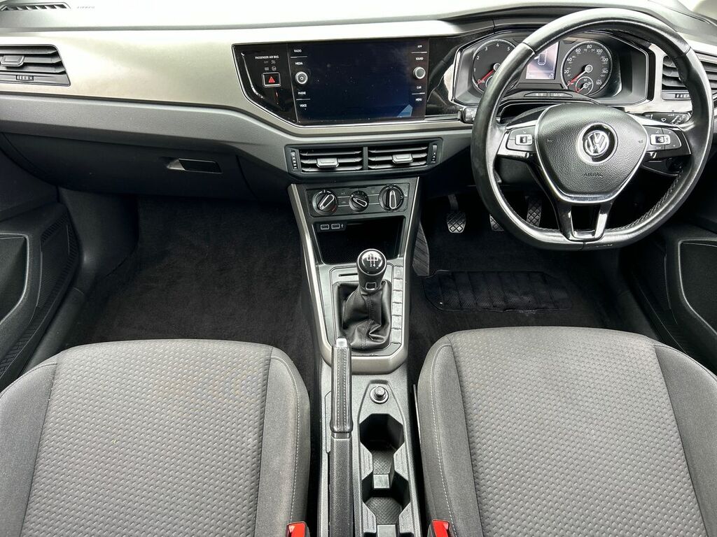 Compare Volkswagen Polo Se Evo ML19MZE Grey