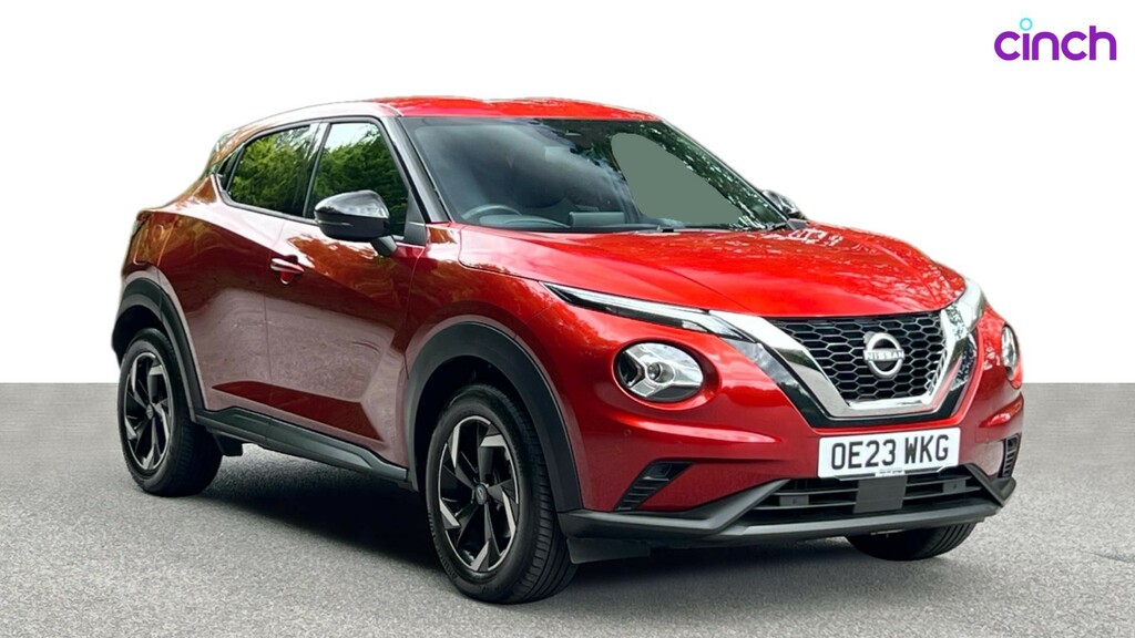 Compare Nissan Juke N-connecta OE23WKG Red