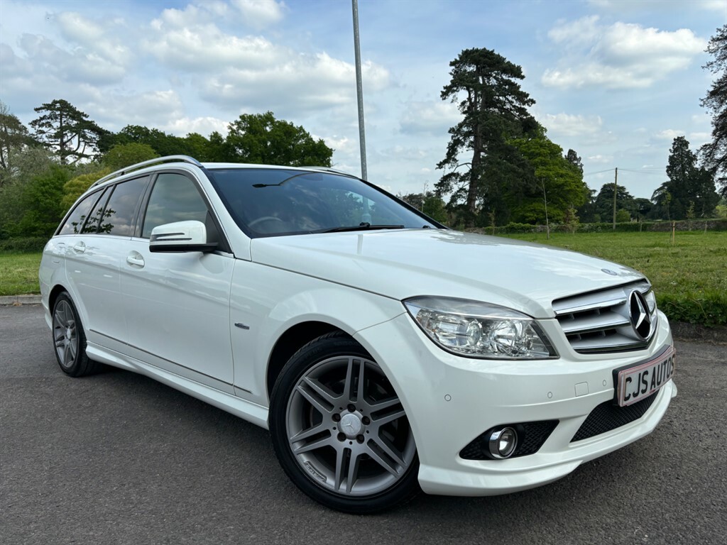 Compare Mercedes-Benz C Class Cgi Blueefficiency Elegance KW10JYK White