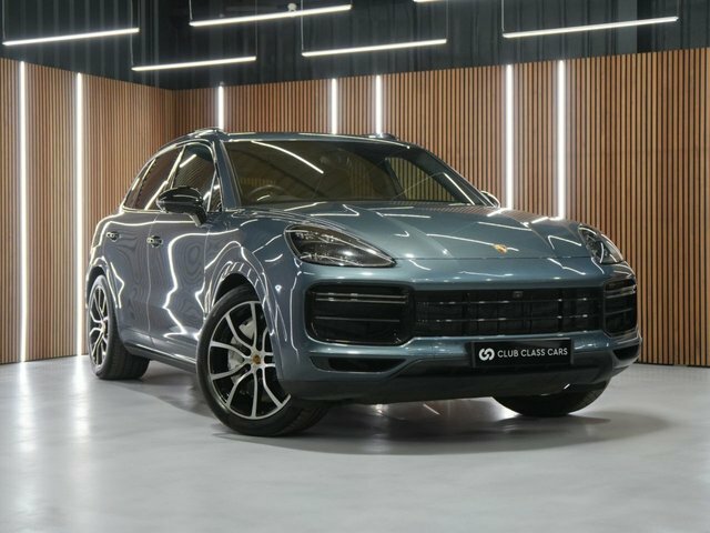 Compare Porsche Cayenne V8 T Tiptronic BV18LSC Blue