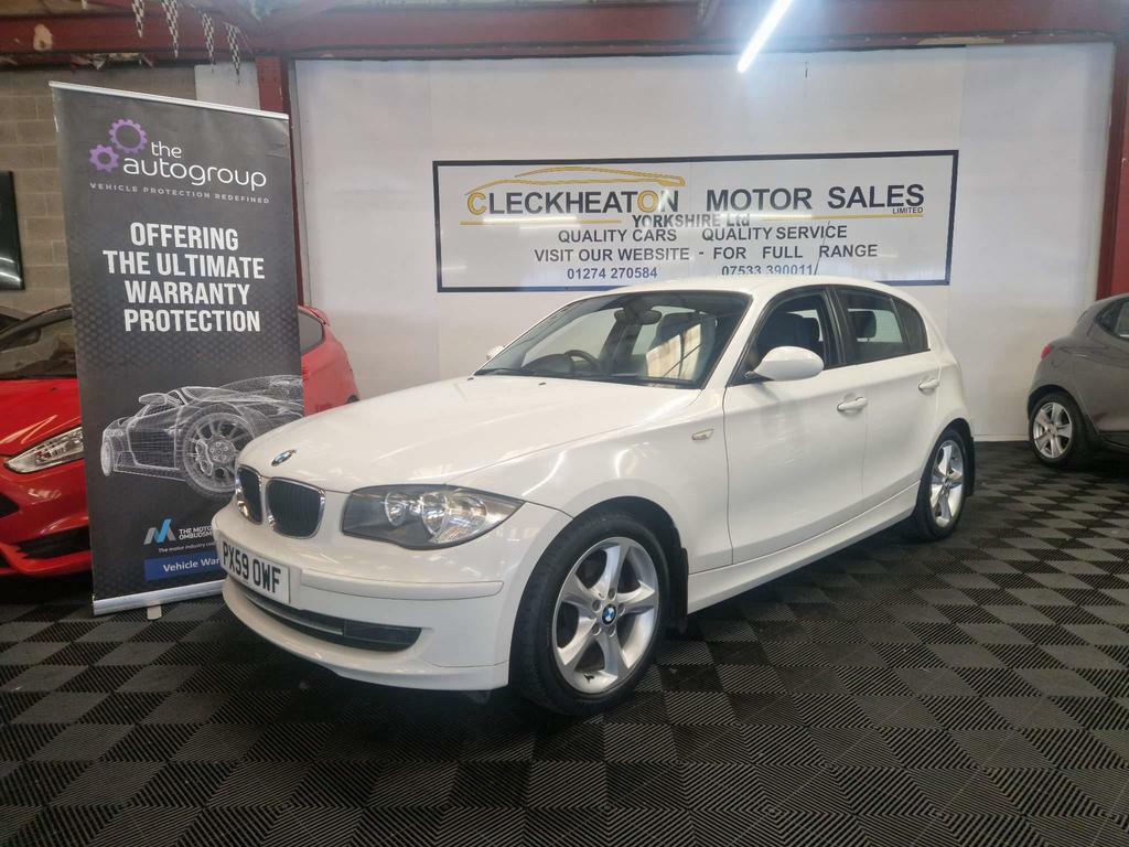 Compare BMW 1 Series 2.0 116D Sport Euro 4 PX59OWF White