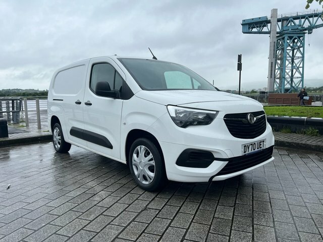 Vauxhall Combo 1.5 L2h1 2300 Sportive Ss 101 Bhp White #1