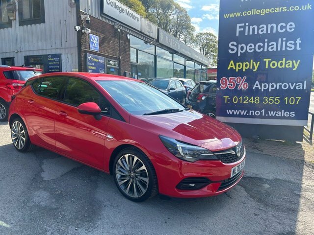 Compare Vauxhall Astra 202070 1.2 Sri VX Line Nav 144 Bhp, One Owner, NL70XLY Red