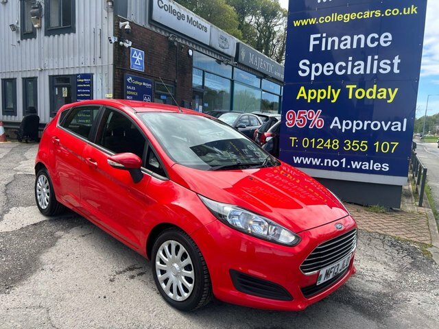 Ford Fiesta 201313 1.2 Style 59 Bhp, 2 Previous Owners, On Red #1