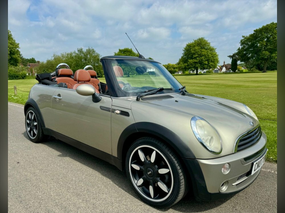 Compare Mini Convertible One Sidewalk CN07ONG Silver