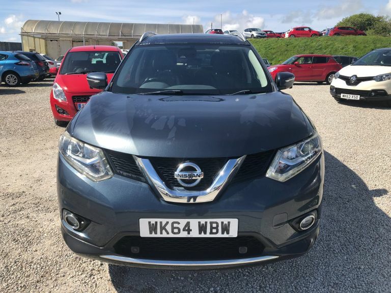Compare Nissan X-Trail 1.6 Dci Tekna WK64WBW Grey