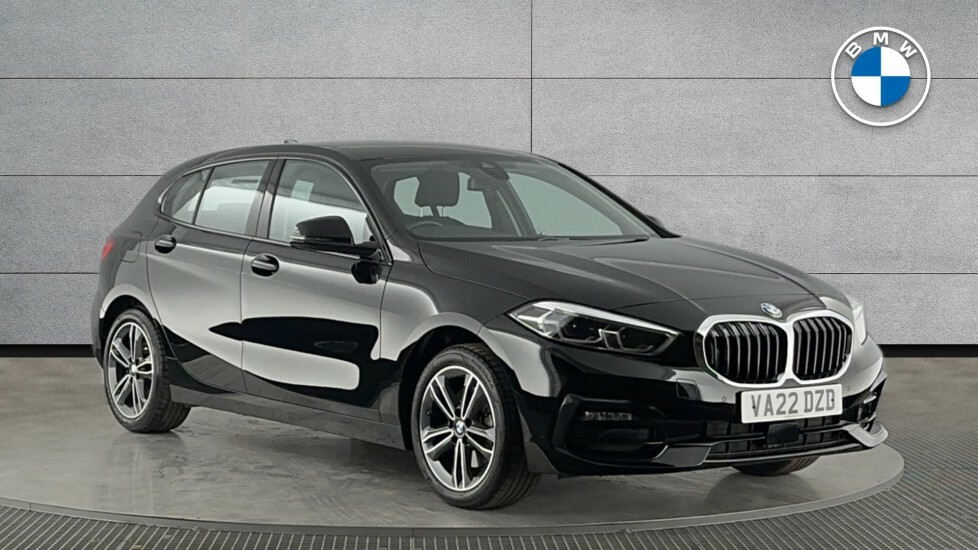 Compare BMW 1 Series 118I Sport VA22DZD Black