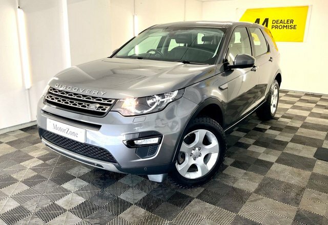 Compare Land Rover Discovery Discovery Sport Se Tech Ed4 LX18JPF Grey