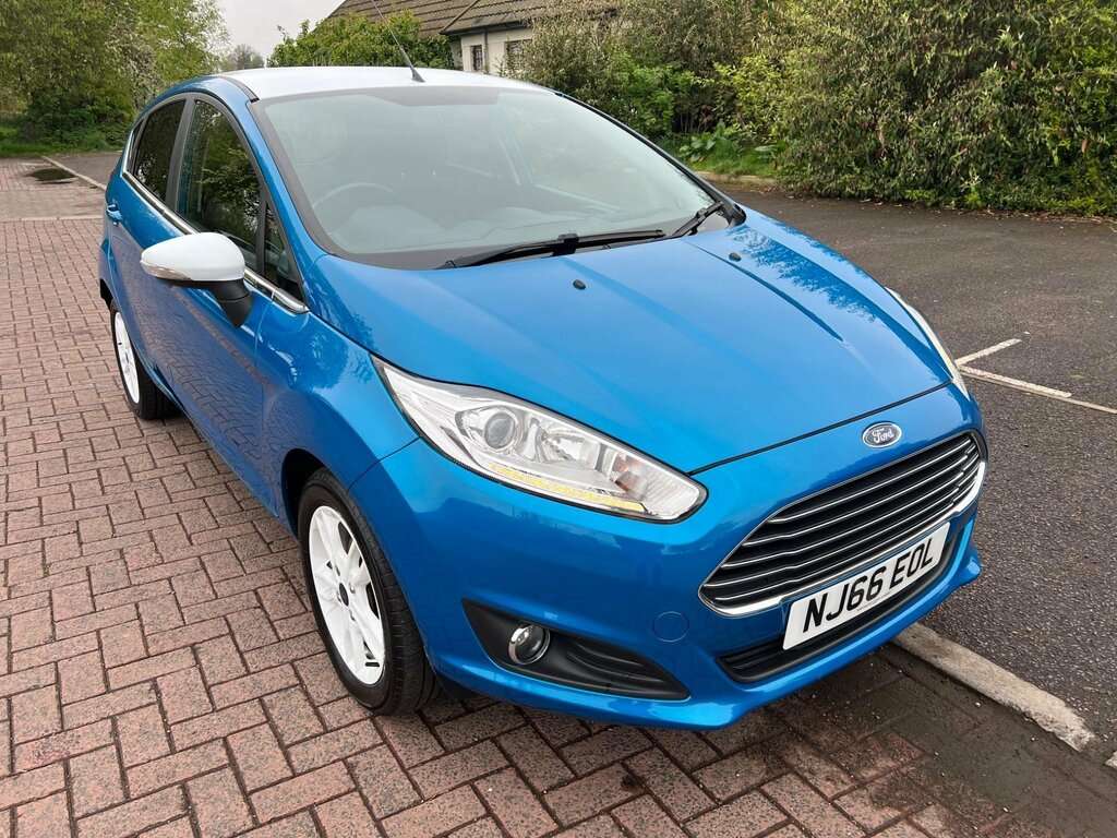 Compare Ford Fiesta 1.0T Ecoboost Zetec Blue Edition Euro 6 Ss NJ66EOL Blue