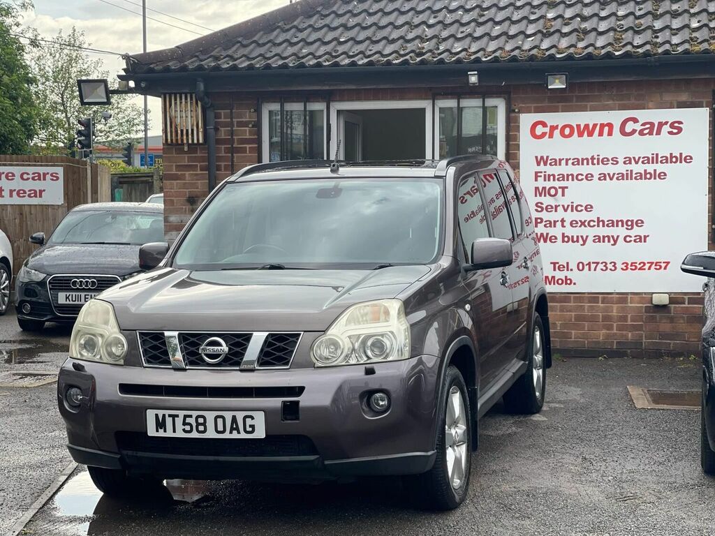Compare Nissan X-Trail 2.0 Dci MT58OAG Grey