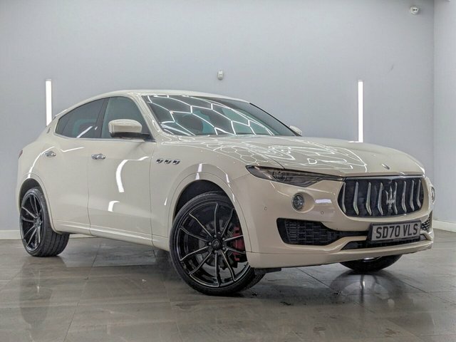 Maserati Levante V6 White #1