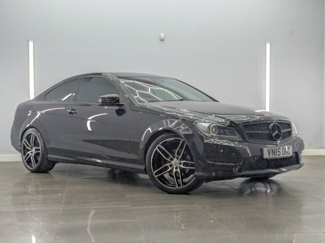 Compare Mercedes-Benz C Class 2.1 C250 Cdi Amg Sport Edition Premium Plus 202 VN15ONC Black