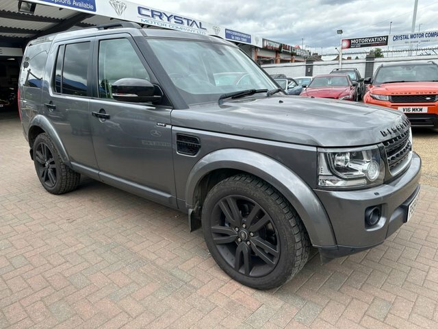 Compare Land Rover Discovery 3.0 Sdv6 Hse Luxury 255 Bhp PE64CFX Grey