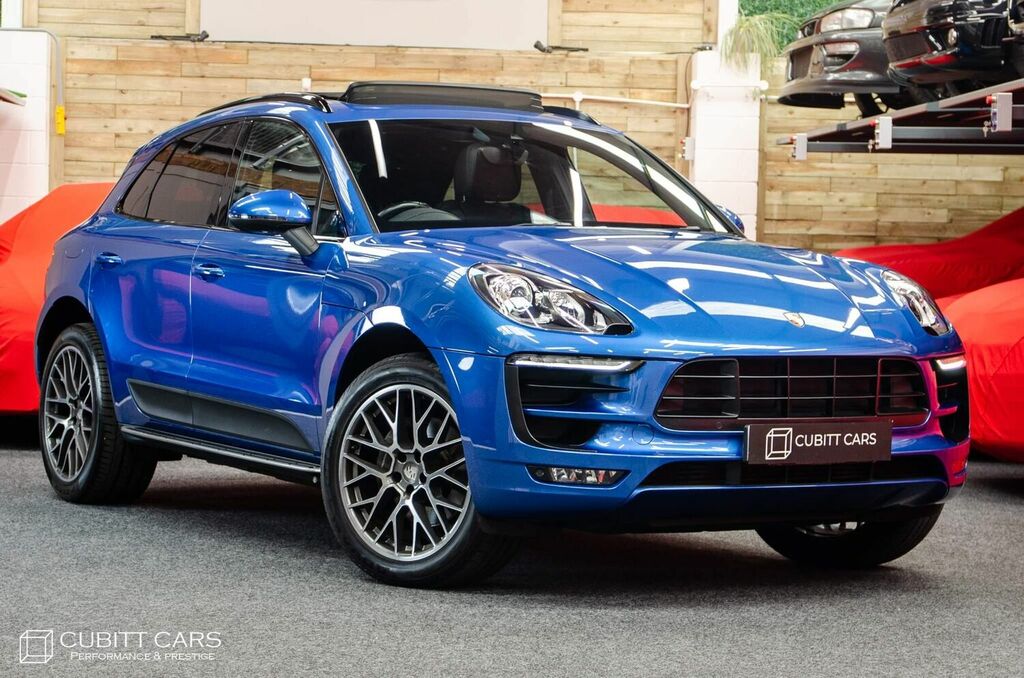 Compare Porsche Macan Suv NL68LBY Blue