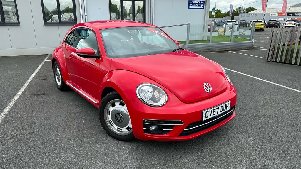 Compare Volkswagen Beetle Design Tsi Bluemotion Technology CV67DUH Red